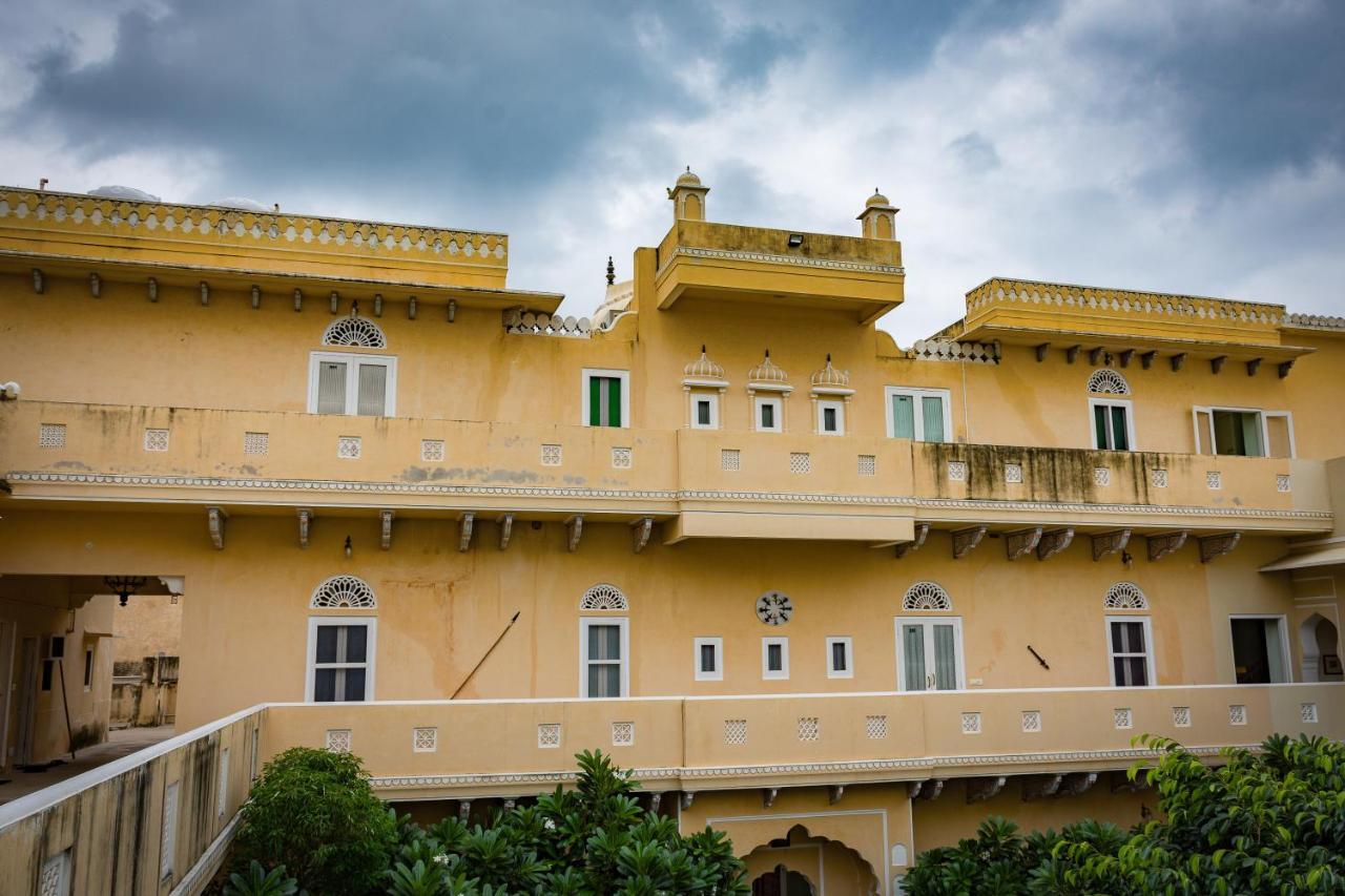 Castle Khandela A Heritage Castle Exterior photo